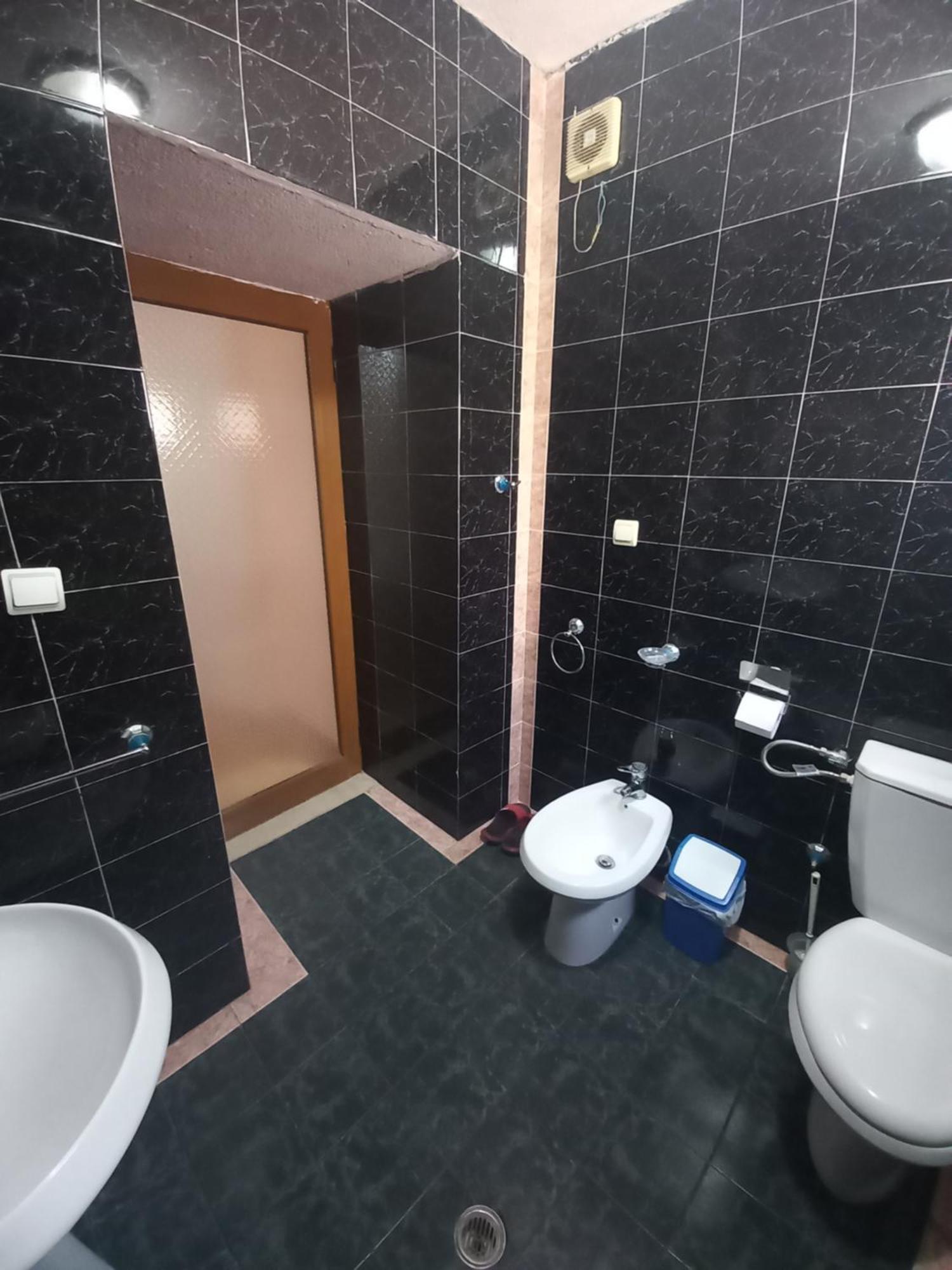 Miziriguesthouse Gjirokastër Exteriör bild